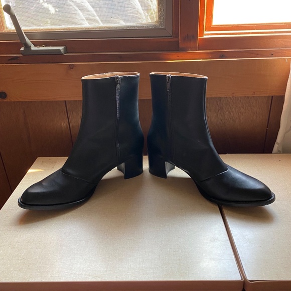 Bhava Patti vegan leather black boots size 39 - Picture 4 of 7